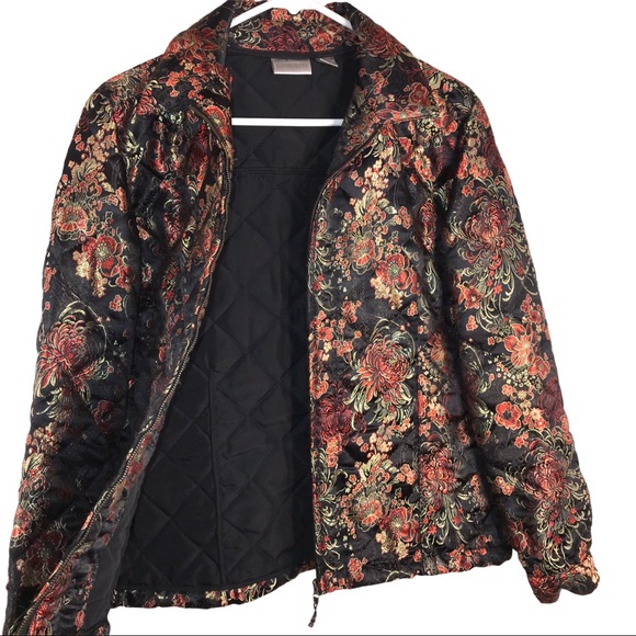 Beautiful Asian Brocade Quilted Jacket - Picture 2 of 11